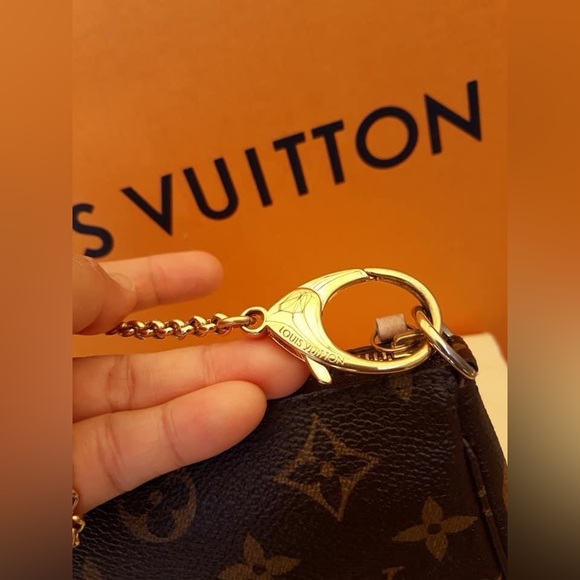 Limited Edition "I Rue Scribe Paris" Mini Pochette Accessories - Picture 12 of 16